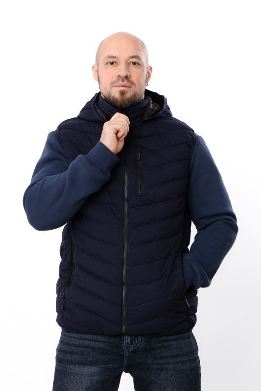 Жилетка чоловіча